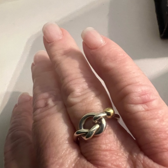 Tiffany & Co. Sterling Silver & 18K Yellow gold Knot Ring - Picture 2 of 4